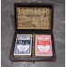 Kist China rood met 2 decks pokerkaarten
